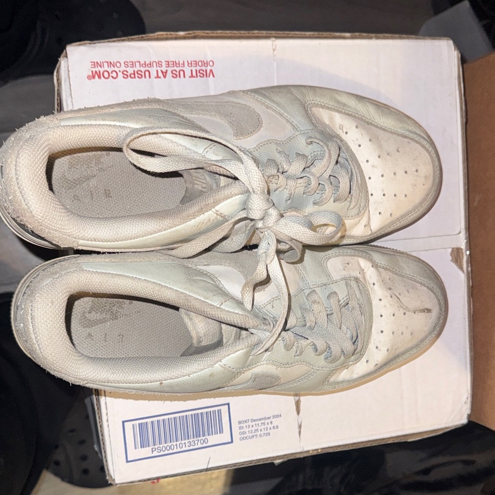 👟💨 Nike Air Force 1 Low — White/Grey w/ Suede Swoosh — Size 12